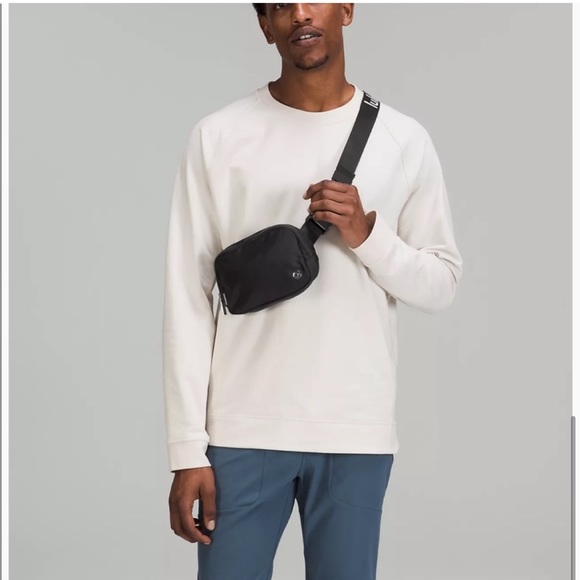 NEW Lululemon Everywhere Belt Bag Wordmark Logo Black - Picture 11 of 11